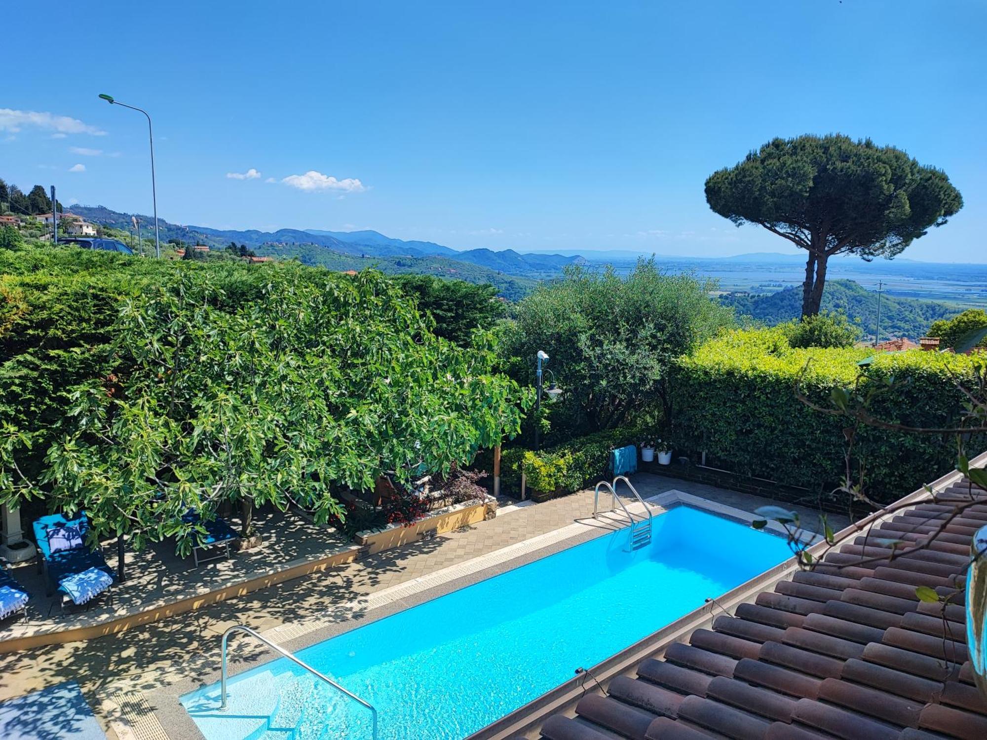 Villa Capo Corso Corsanico-Bargecchia Zewnętrze zdjęcie