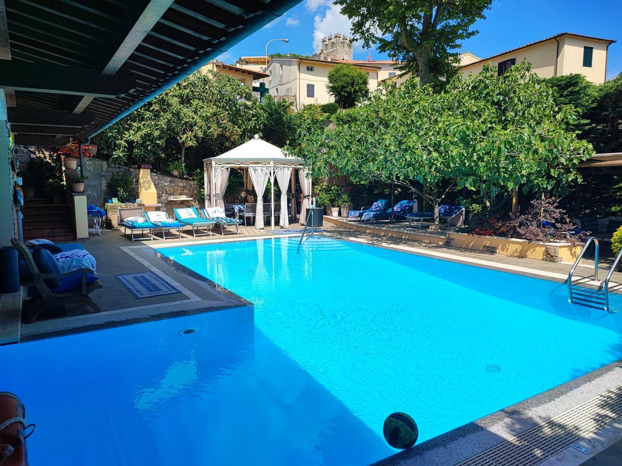 Villa Capo Corso Corsanico-Bargecchia Zewnętrze zdjęcie